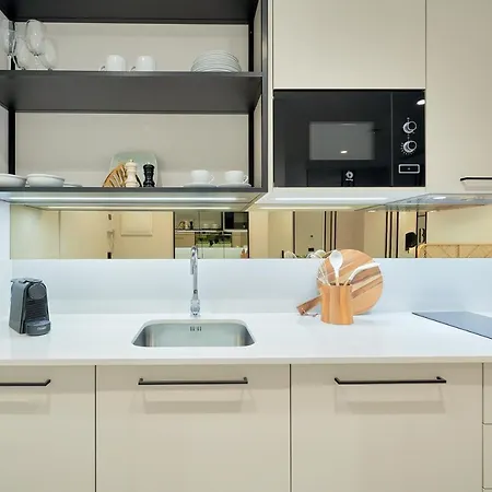 Iloftmalaga Muelle Uno * Μάλαγα